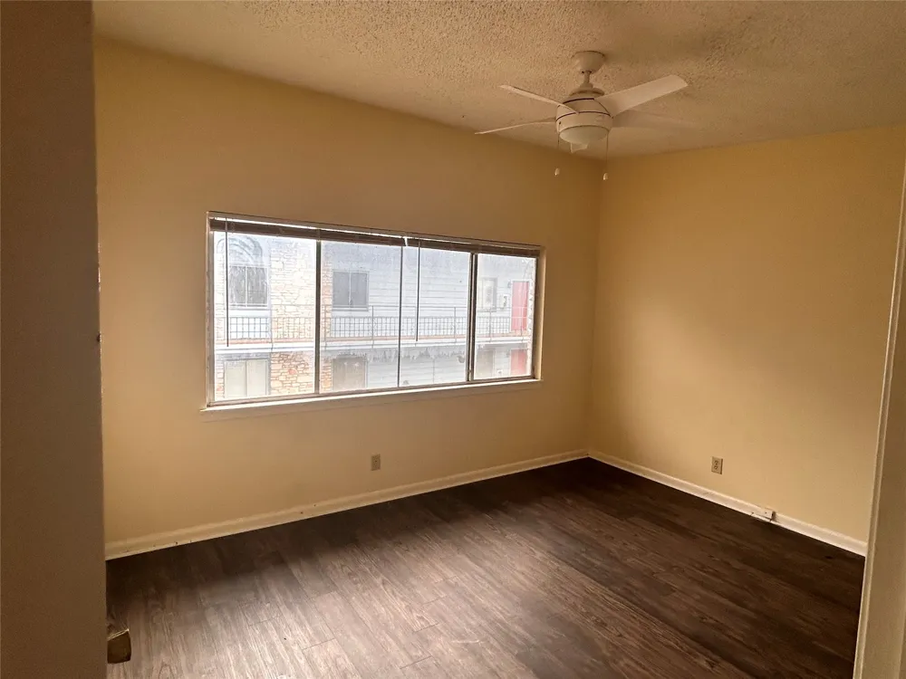 2408 Longview Street #202 Austin, TX 78705