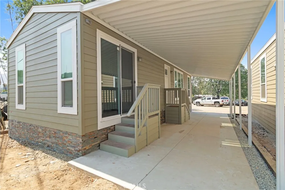 22113 Grand Terrace Rd #7 Grand Terrace, CA 92313