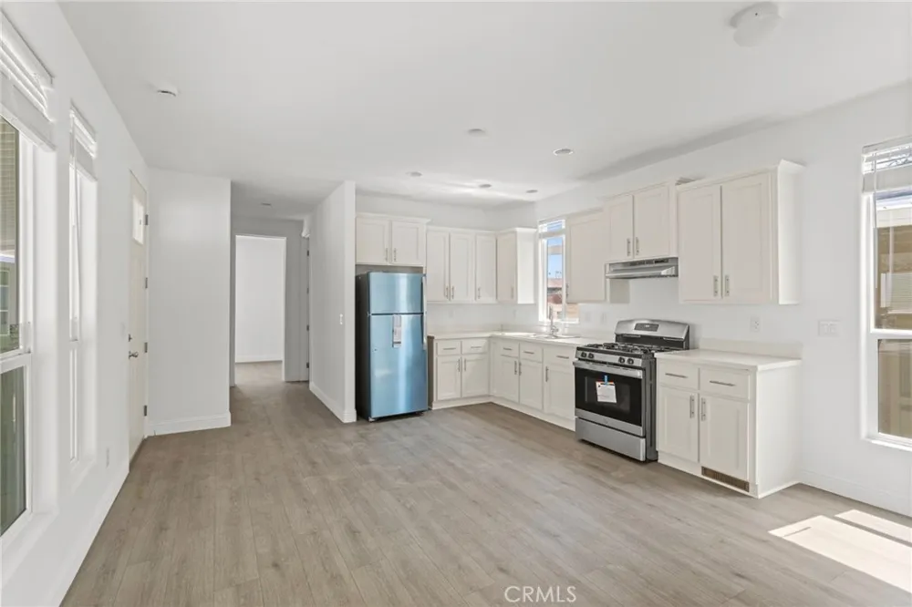 22113 Grand Terrace Rd #7 Grand Terrace, CA 92313