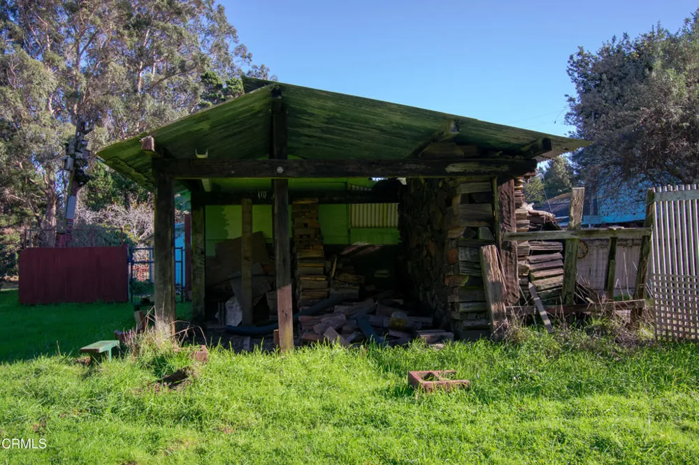 21420 S Petaluma Avenue Fort Bragg, CA 95437