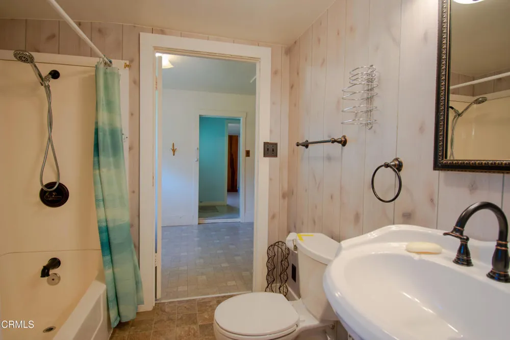 21420 S Petaluma Avenue Fort Bragg, CA 95437