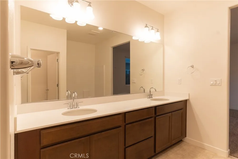 1705 Spadafore Street Los Banos, CA 93635