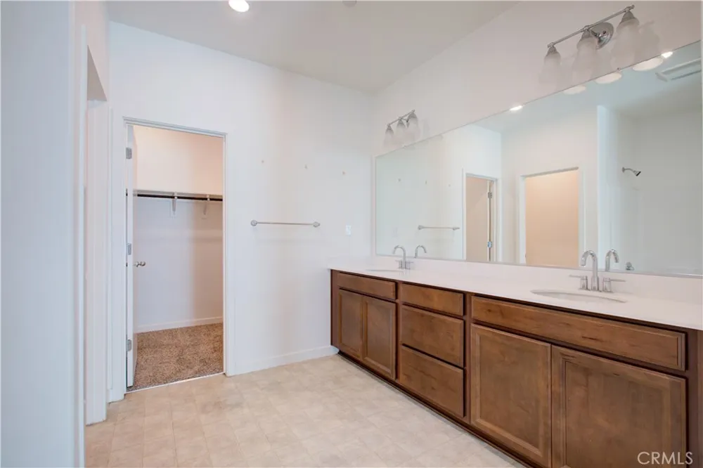 1705 Spadafore Street Los Banos, CA 93635