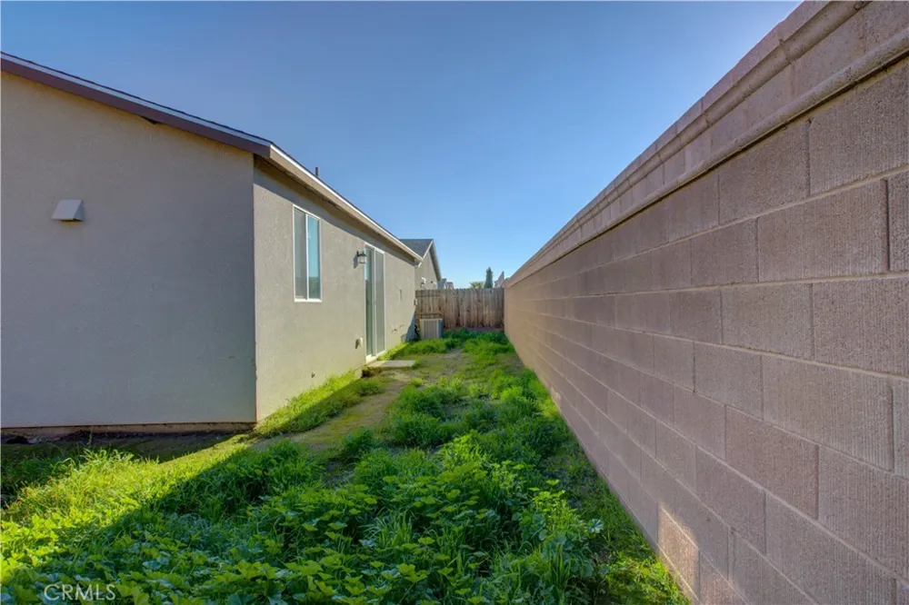 1705 Spadafore Street Los Banos, CA 93635