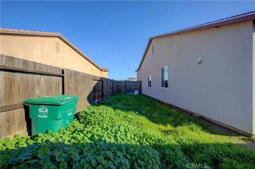 1705 Spadafore Street Los Banos, CA 93635