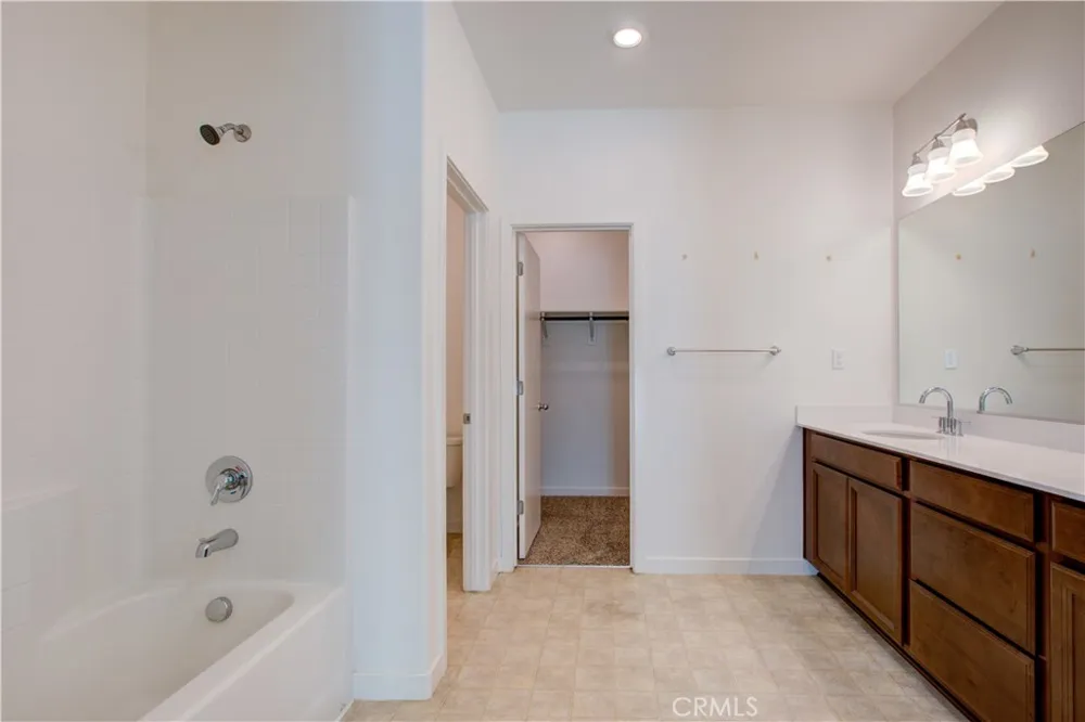 1705 Spadafore Street Los Banos, CA 93635