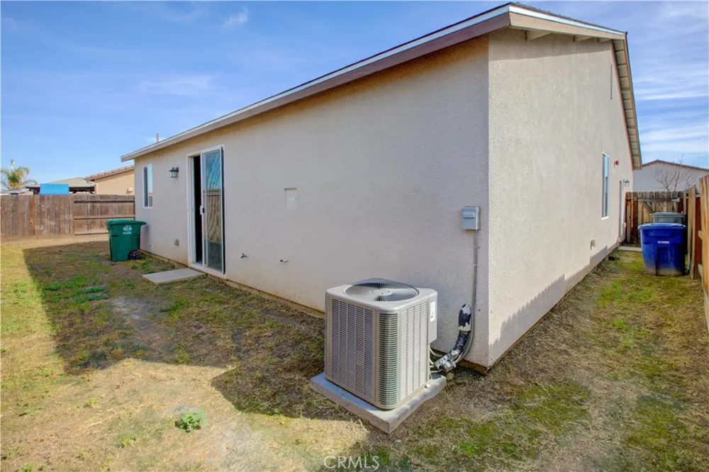 1705 Spadafore Street Los Banos, CA 93635