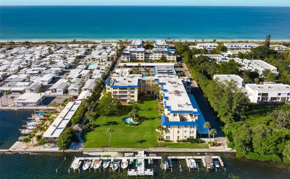 3808 GULF OF MEXICO DRIVE #E205 Longboat Key, FL 34228