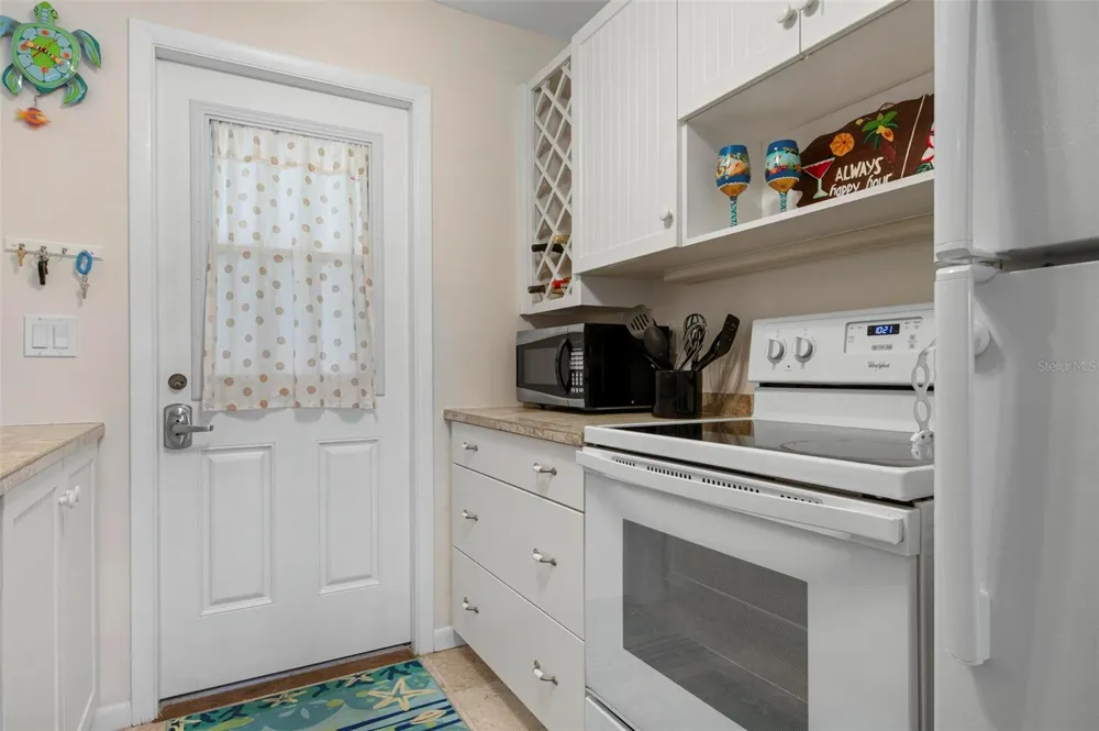 3808 GULF OF MEXICO DRIVE #E205 Longboat Key, FL 34228