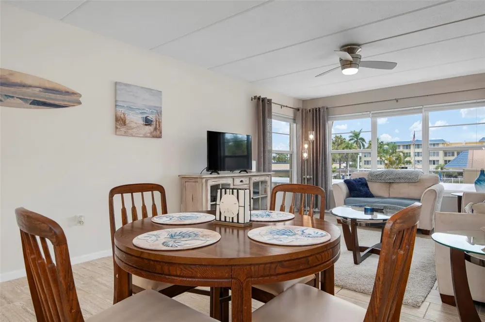 3808 GULF OF MEXICO DRIVE #E205 Longboat Key, FL 34228