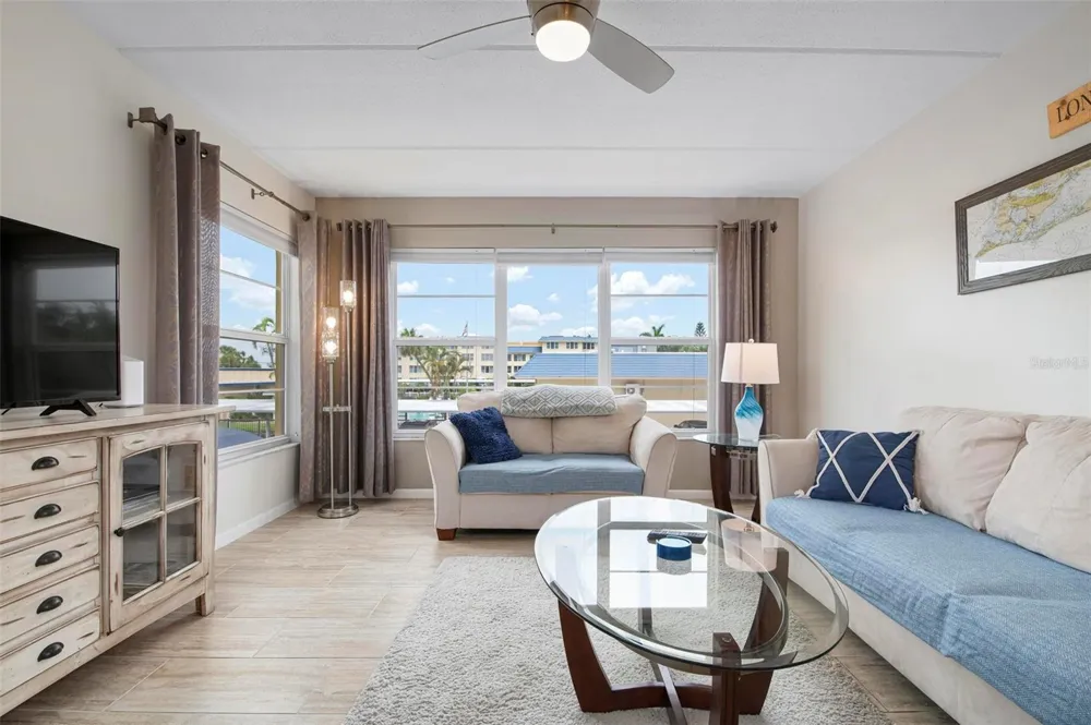 3808 GULF OF MEXICO DRIVE #E205 Longboat Key, FL 34228