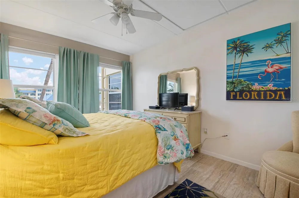 3808 GULF OF MEXICO DRIVE #E205 Longboat Key, FL 34228