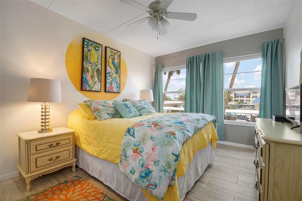 3808 GULF OF MEXICO DRIVE #E205 Longboat Key, FL 34228