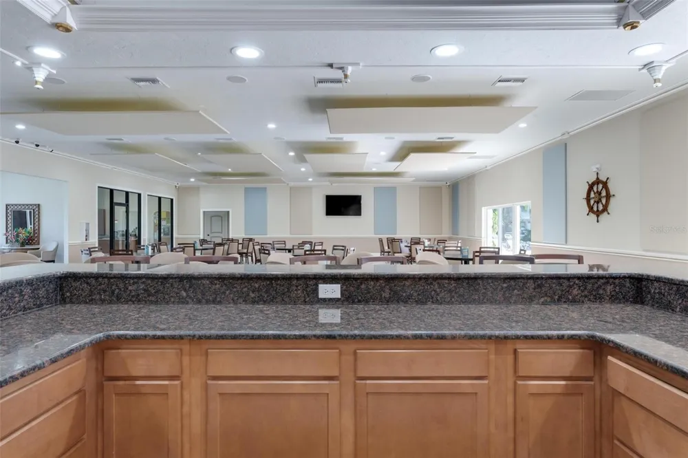 3808 GULF OF MEXICO DRIVE #E205 Longboat Key, FL 34228