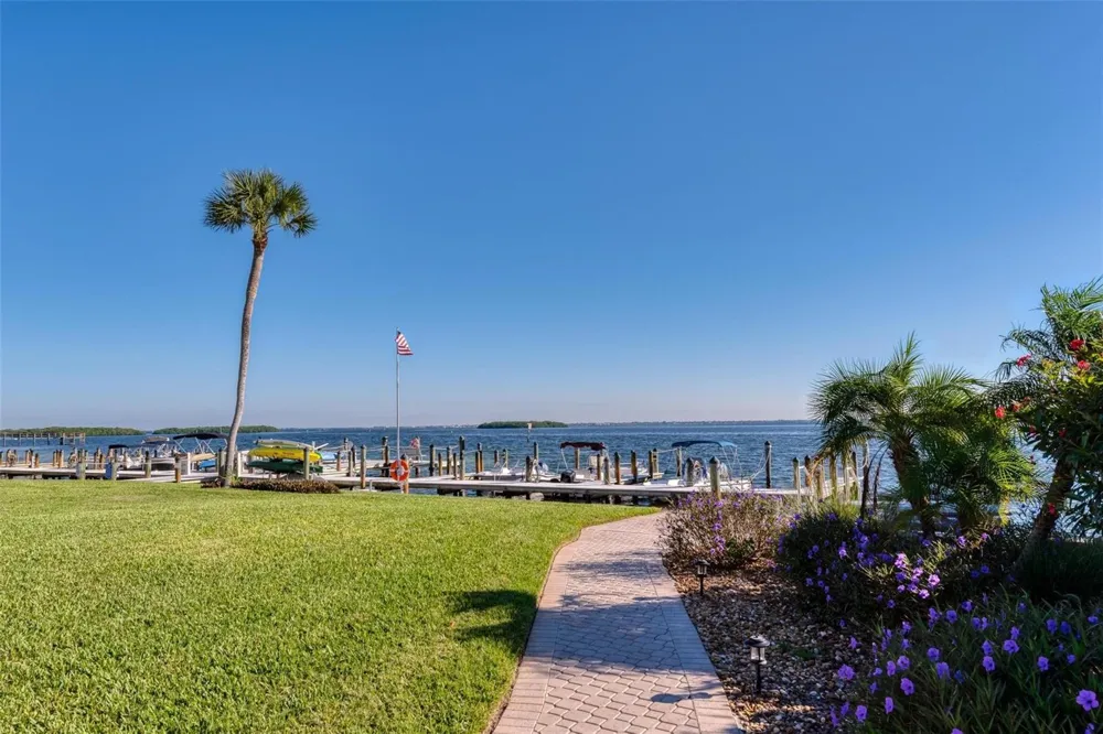 3808 GULF OF MEXICO DRIVE #E205 Longboat Key, FL 34228