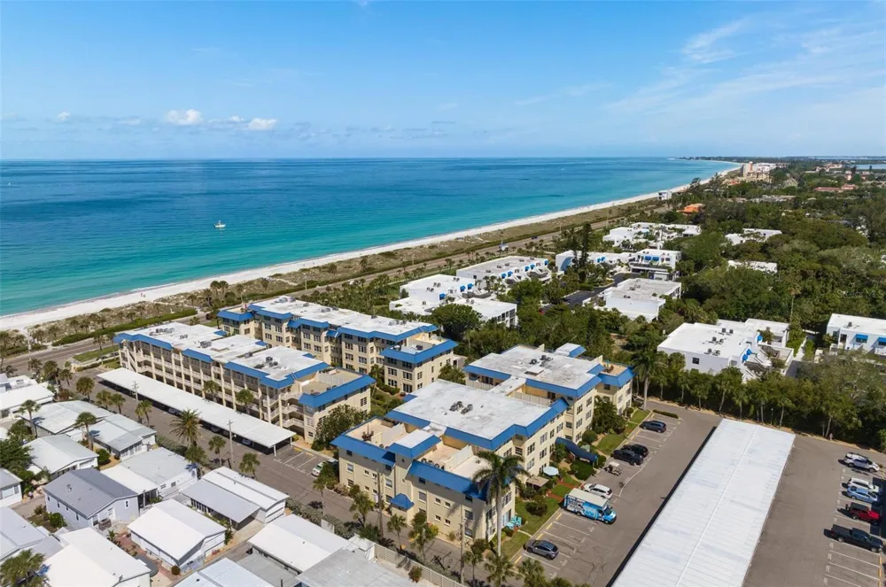 3808 GULF OF MEXICO DRIVE #E205 Longboat Key, FL 34228