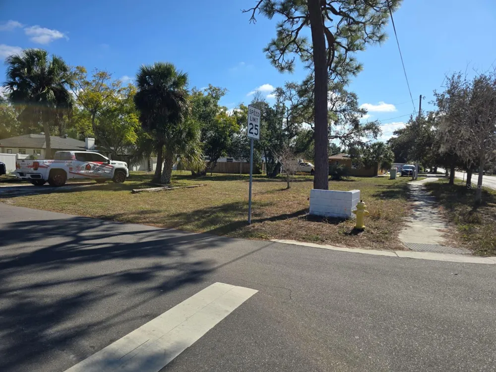 MILWAUKEE AVENUE Dunedin, FL 34698