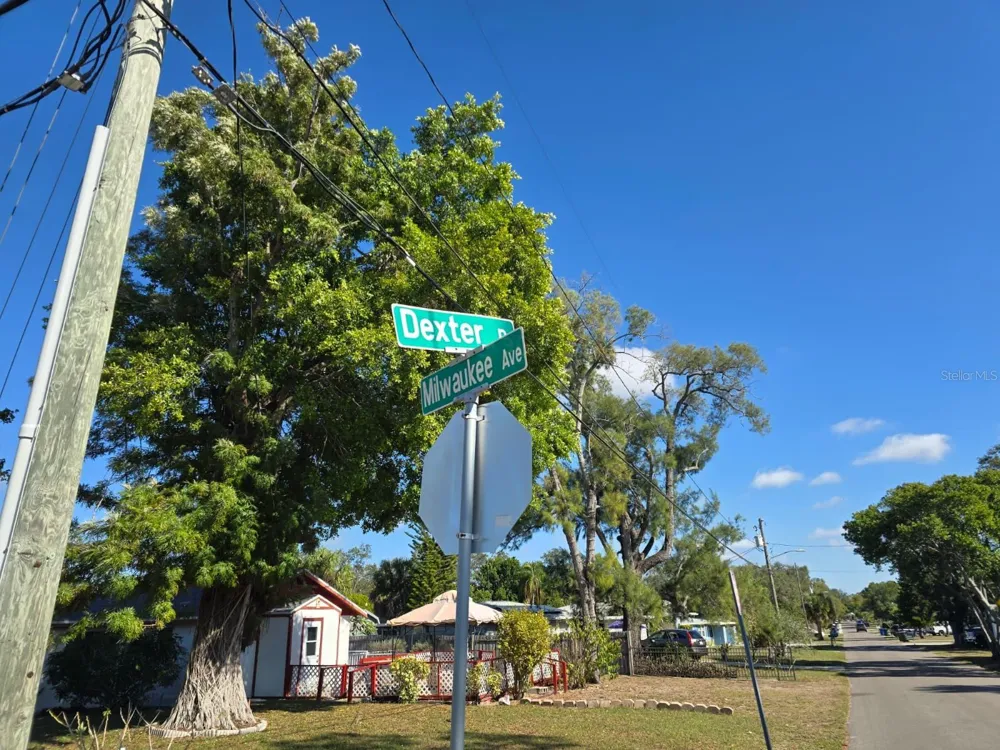 MILWAUKEE AVENUE Dunedin, FL 34698
