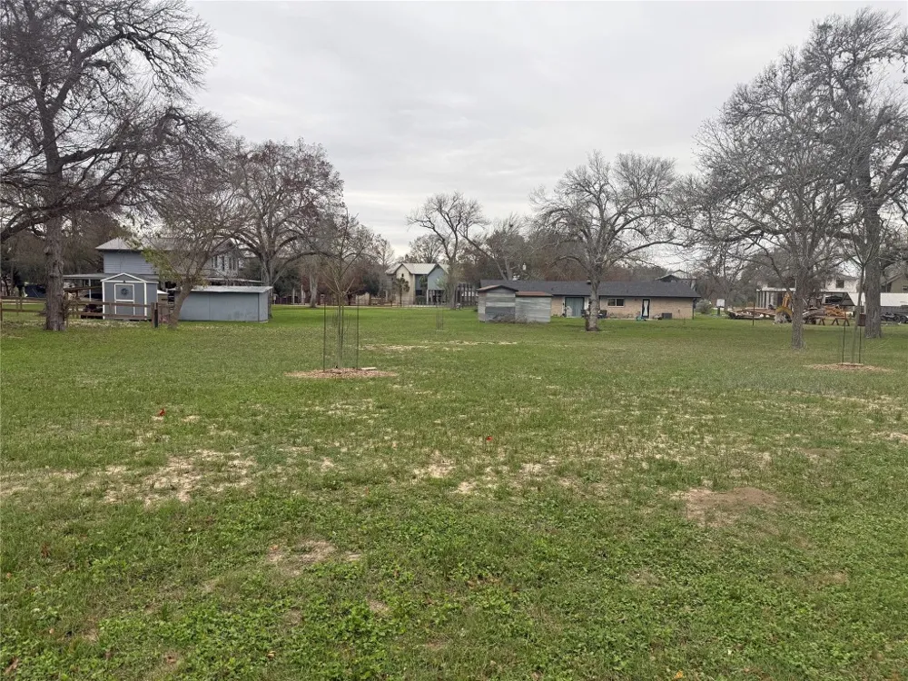 110 Lake Forrest Drive Seguin, TX 78155