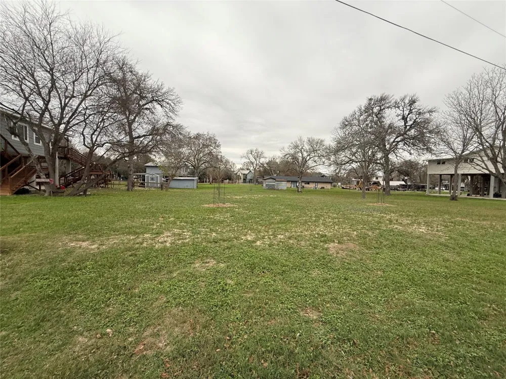 110 Lake Forrest Drive Seguin, TX 78155