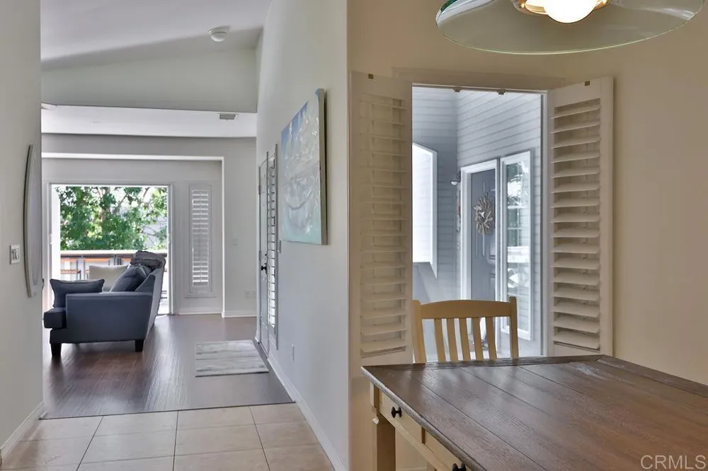 828 D Avenue Coronado, CA 92118
