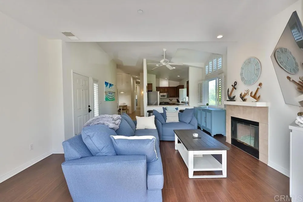828 D Avenue Coronado, CA 92118