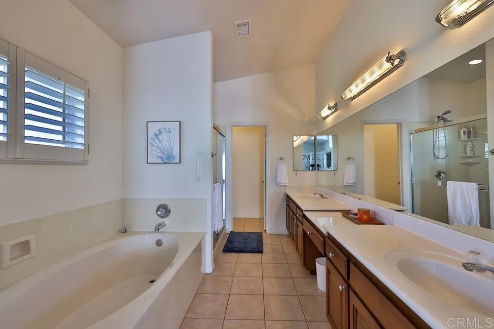 828 D Avenue Coronado, CA 92118