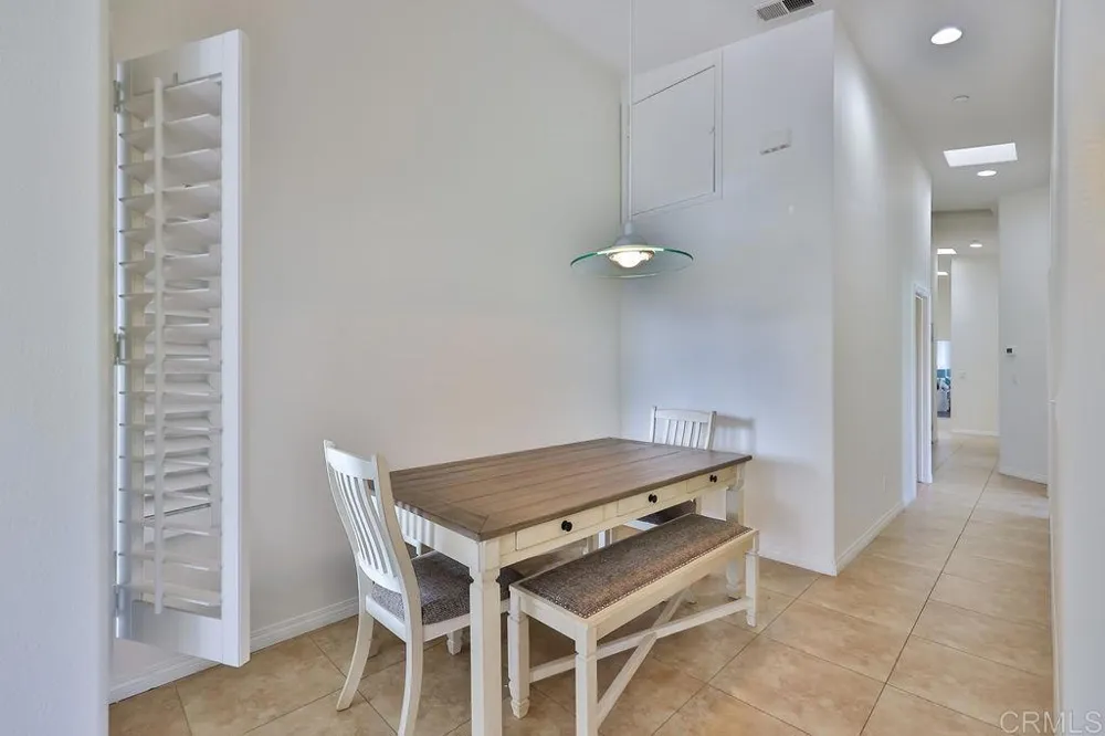 828 D Avenue Coronado, CA 92118