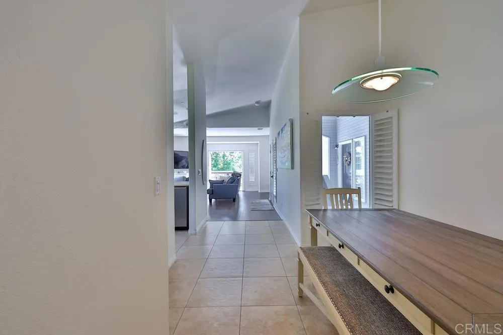 828 D Avenue Coronado, CA 92118