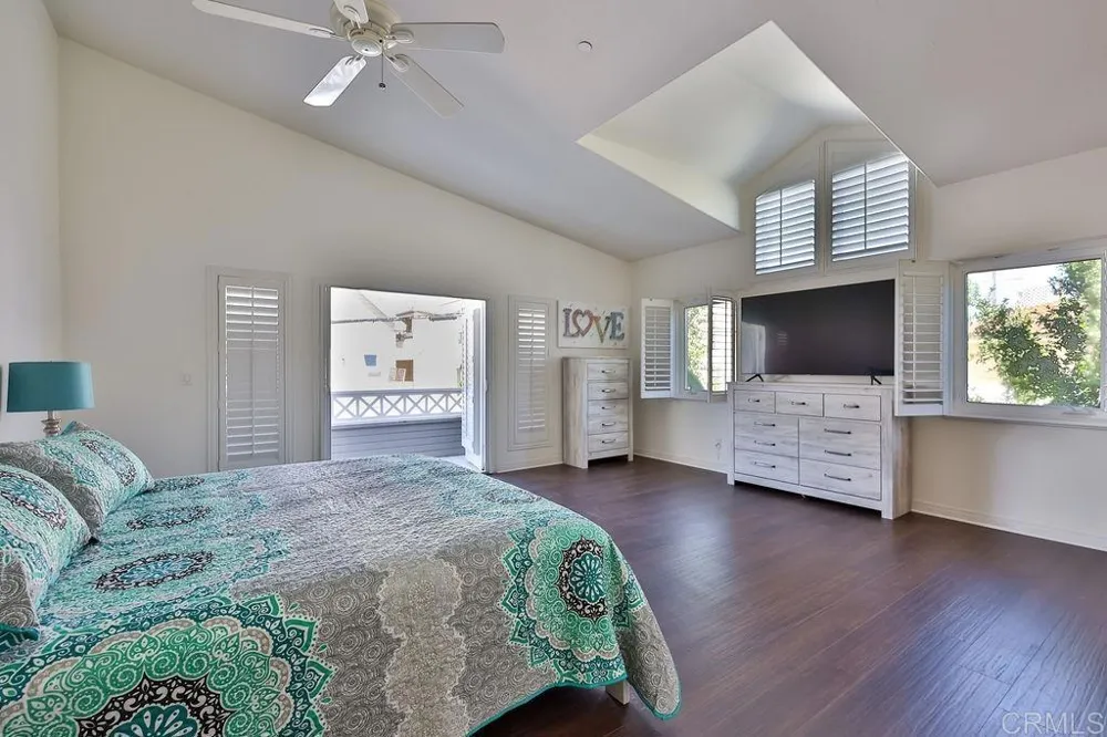 828 D Avenue Coronado, CA 92118