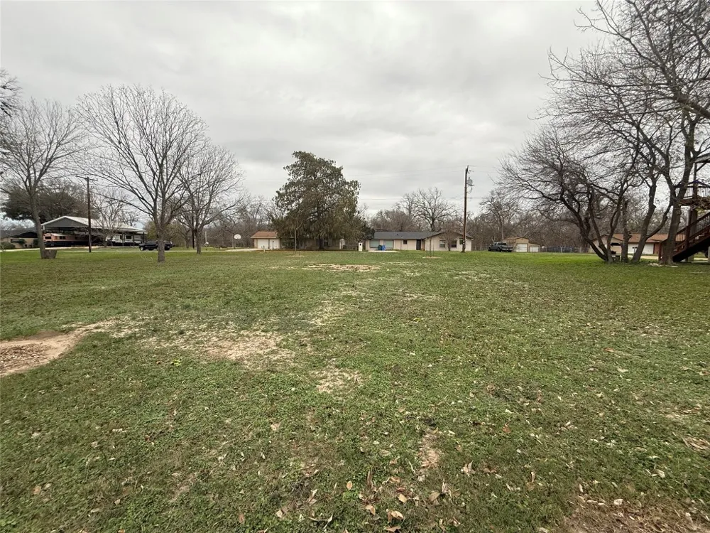 112 Lake Forrest Drive Seguin, TX 78155