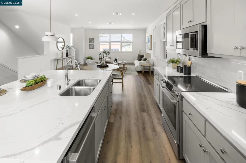 2809 Arjan Court San Pablo, CA 94806