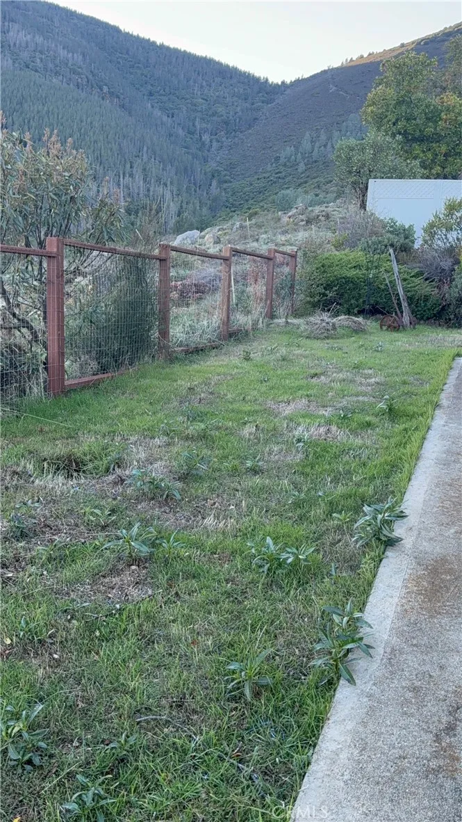 8405 Broadview Kelseyville, CA 95451