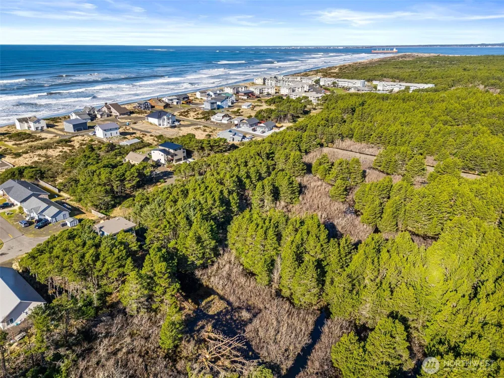 5 Gold Street Westport, WA 98595