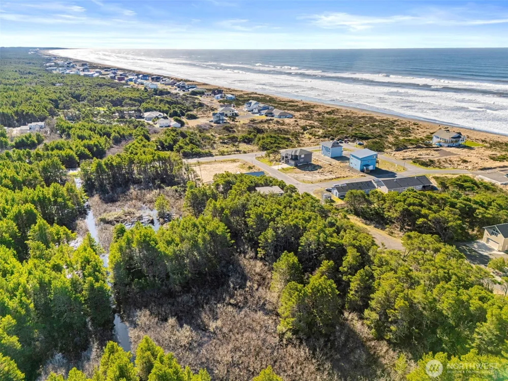 5 Gold Street Westport, WA 98595