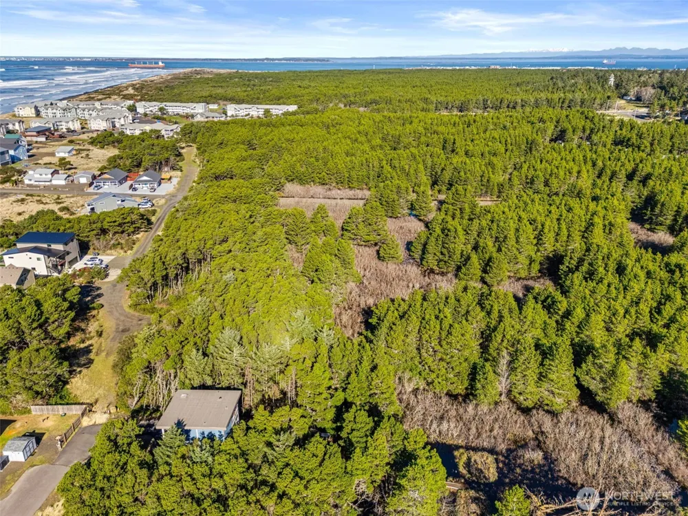 5 Gold Street Westport, WA 98595