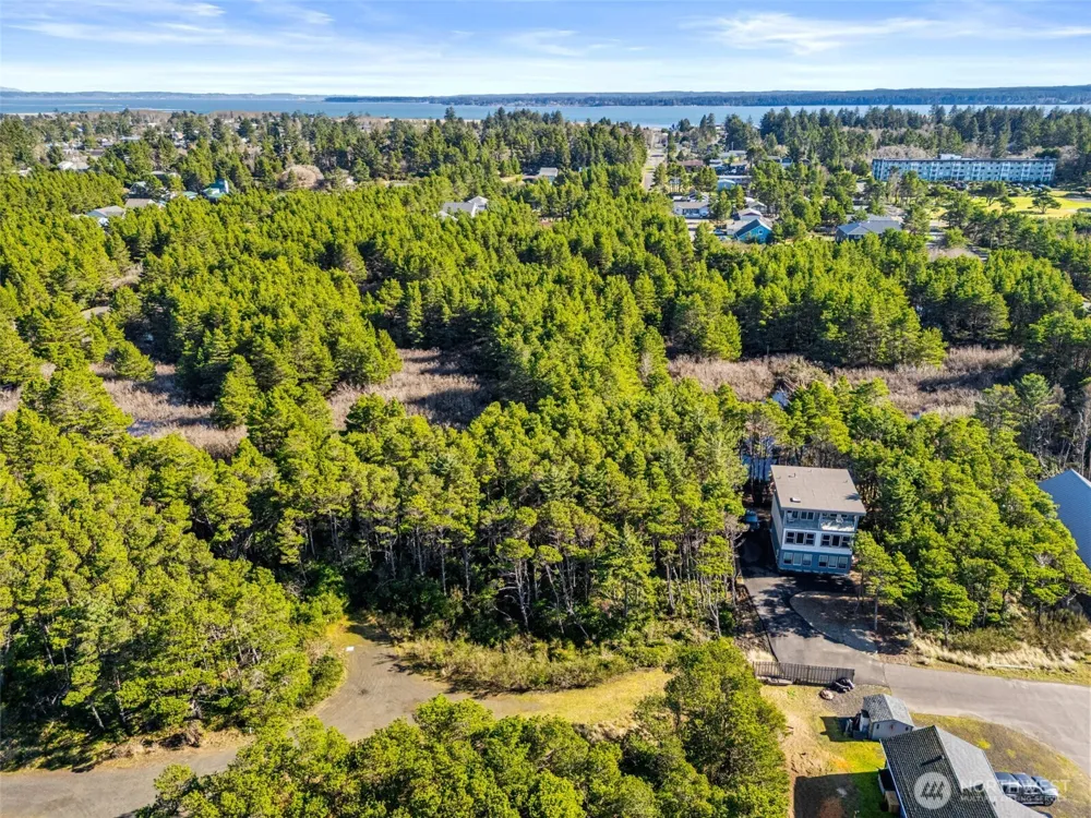 5 Gold Street Westport, WA 98595