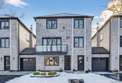27 Ellish Parkway #203