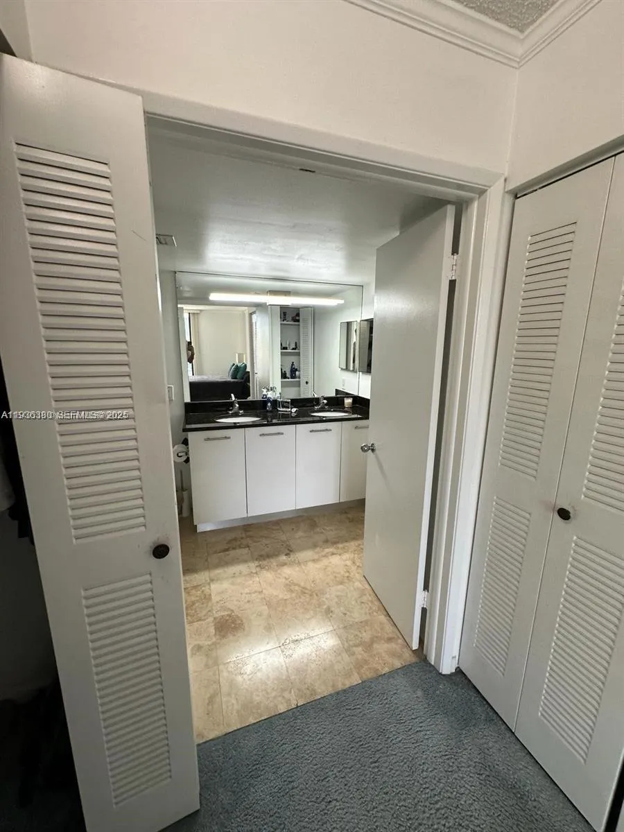 3300 NE 191st St #518 Aventura, FL 33180
