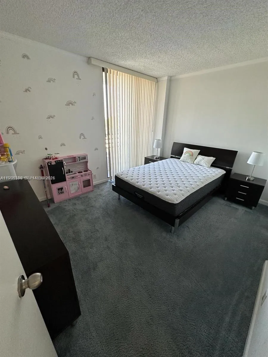 3300 NE 191st St #518 Aventura, FL 33180
