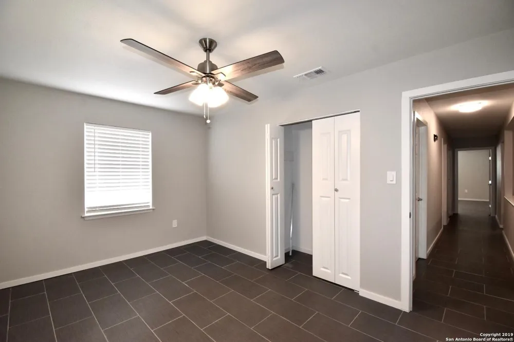 4915 Fridell Street San Antonio, TX 78237