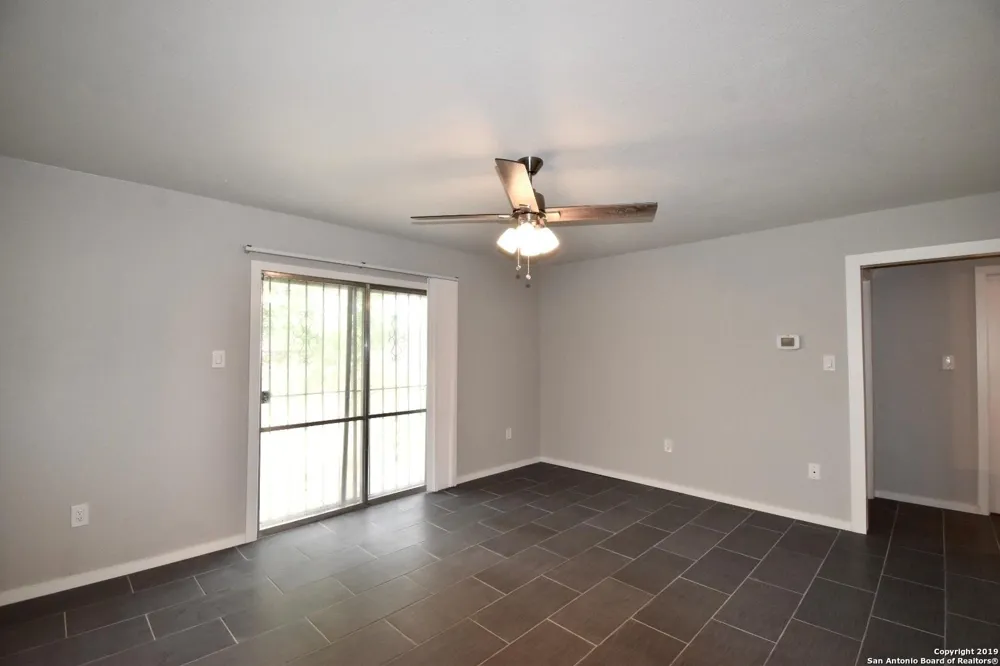 4915 Fridell Street San Antonio, TX 78237
