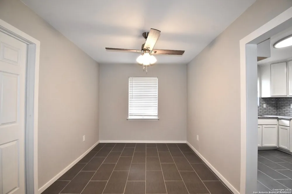 4915 Fridell Street San Antonio, TX 78237