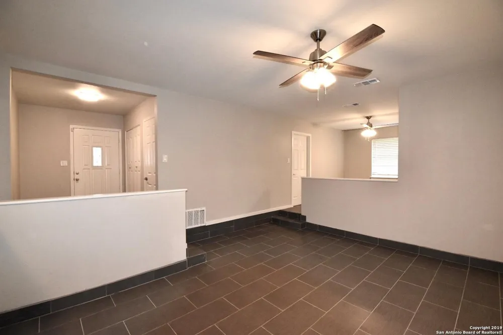 4915 Fridell Street San Antonio, TX 78237