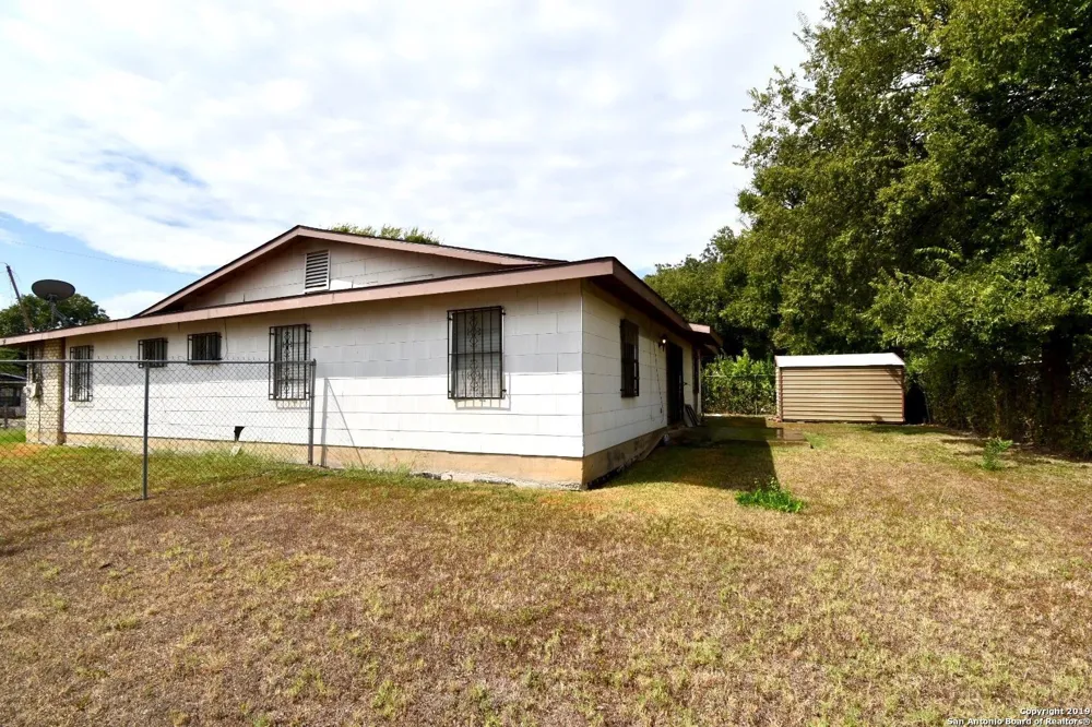 4915 Fridell Street San Antonio, TX 78237
