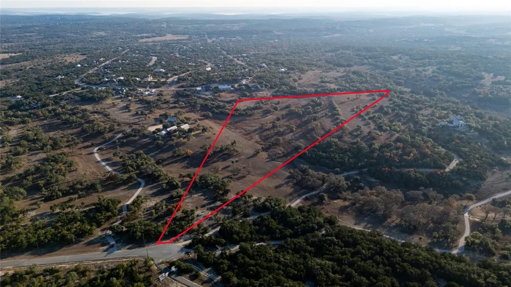 525 Outlook Drive Wimberley, TX 78676