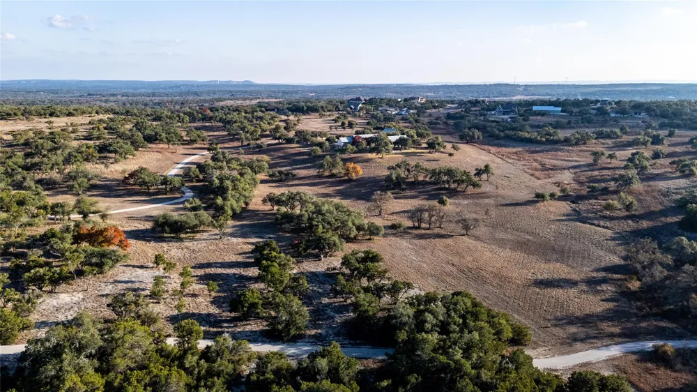 525 Outlook Drive Wimberley, TX 78676