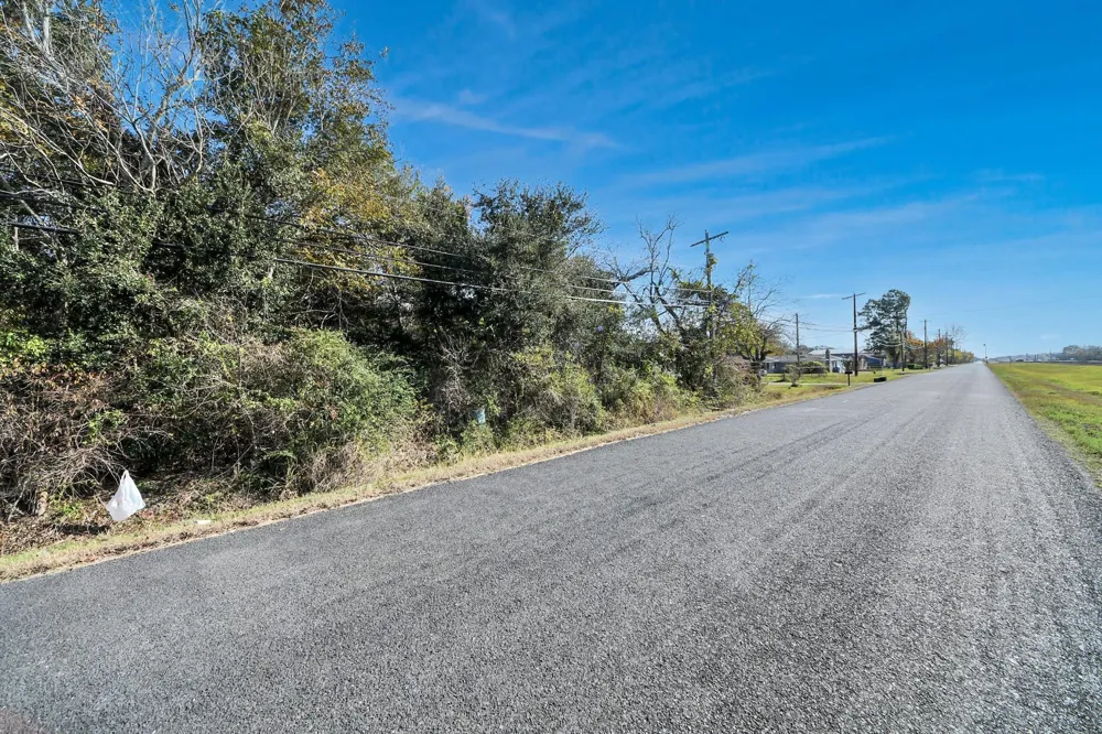 Oak St N Texas City, TX 77590