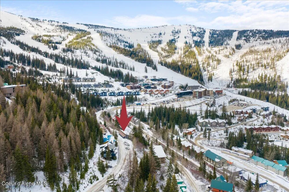 197 Mogul Hill, Unit 6 Sandpoint, ID 83864