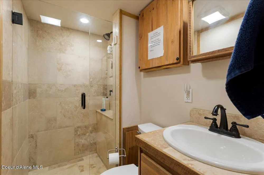 197 Mogul Hill, Unit 6 Sandpoint, ID 83864